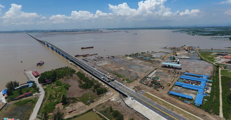 ベトナム最長の海上横断自動車道：4年間の工期遅れで経済的利益を半減1